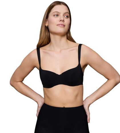 Сутиен Триумф с банел и оформена чашка с Push up ефект Body Make up Illusion Balconette черен