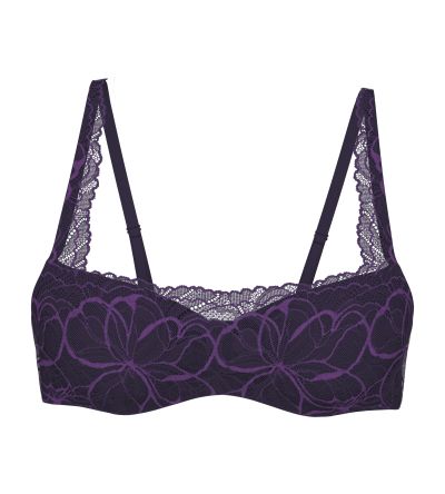 Сутиен Триумф с банел и оформена чашка с Push up ефект Body Make up Illusion Lace Balconette тъмно син