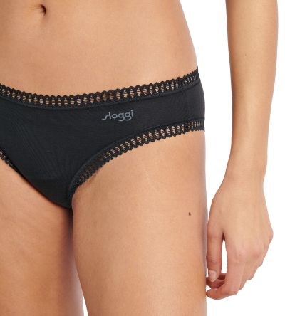 Бикини Слоги класическа кройка  с ниска талия Sloggi Go Grush Mini C3P опаковка от 3 броя черни