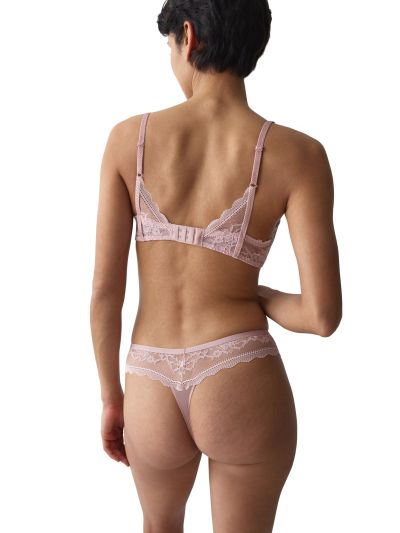 Бикини Триумф тип прашка Comfort Allure String нежно розови