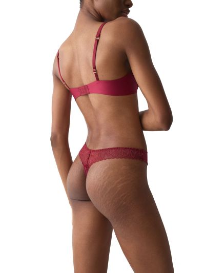 Бикини Триумф тип Прашка Pretty Modal String  червени
