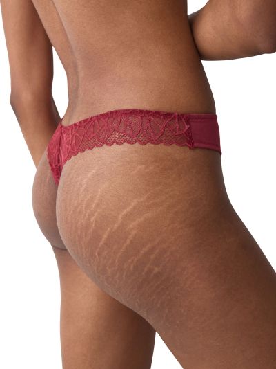 Бикини Триумф тип Прашка Pretty Modal String  червени