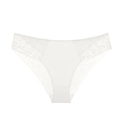 Бикини Триумф Класическа кройка Pretty Modal Tai  копринено бели
