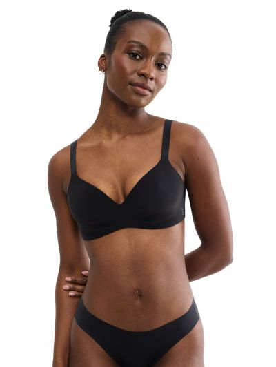 Сутиен Слоги без банел с оформена чашка с повдигащ Push Up ефект Zero Feel 2.0 The Up TShirt Bra черен